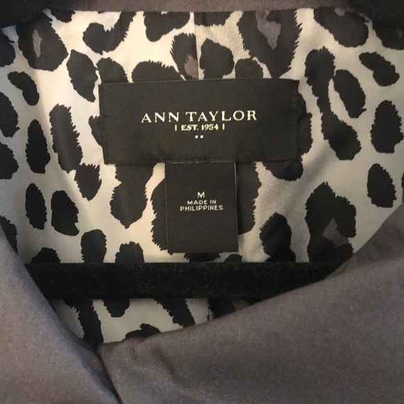 Ann Taylor rain coat - Picture 2 of 3